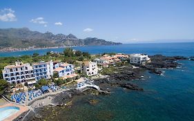 Kalos Hotel